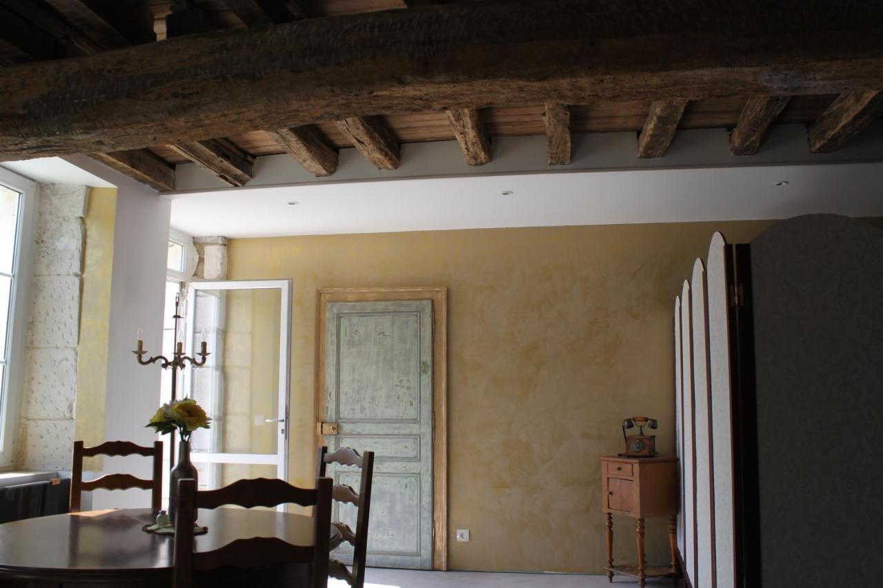 Polisy Charmante Maison Pierres 1768 מראה חיצוני תמונה
